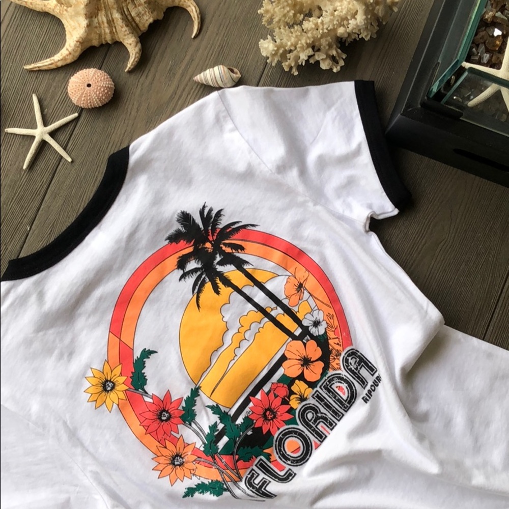 🌼RIP CURL🌼 - Picture 2 of 4